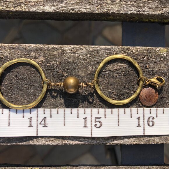 Hammered circle rings choker in antique bronze - Picture 7 of 8